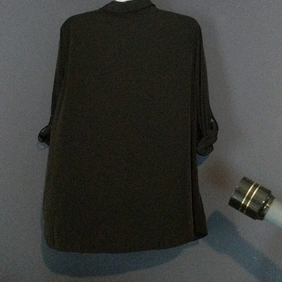 Susan graver woman's black shirt with gold buttons - Picture 6 of 6